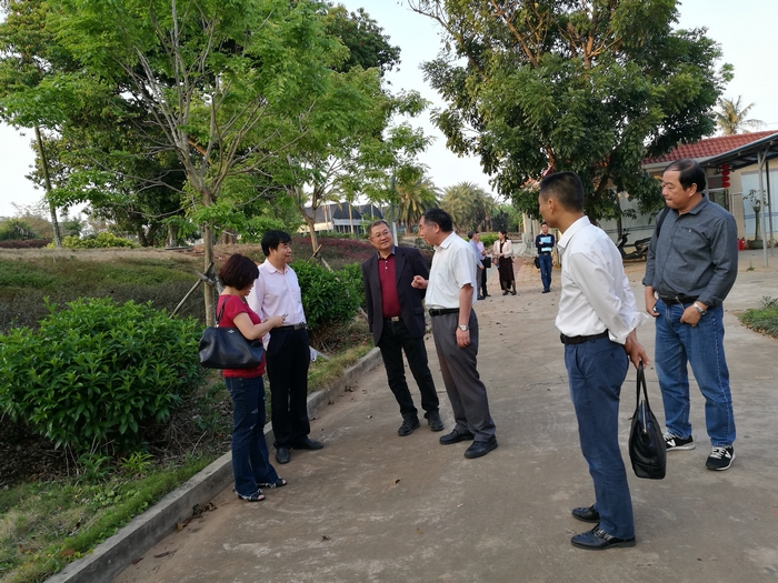 2018.4.9－7李尚兰书记与湛江院区部分所站领导班子交谈.jpg